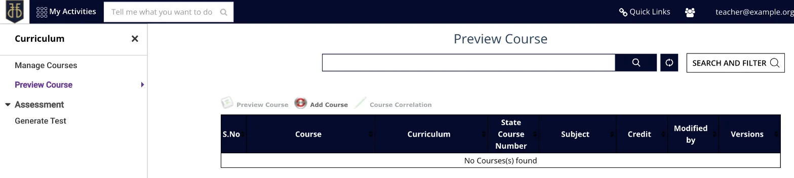 The empty Preview Course list with a ring around the Add Course button.